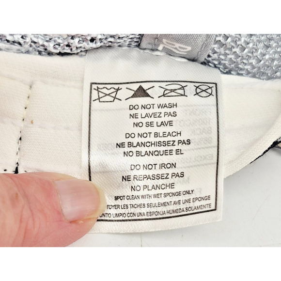 Black Clover Live Lucky Hat Cap White Black Four Adjustable Golf Club - Picture 14 of 14